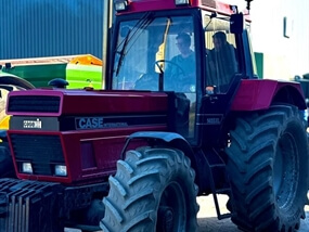 Customer Photo of Tractor Driving Wiltshire